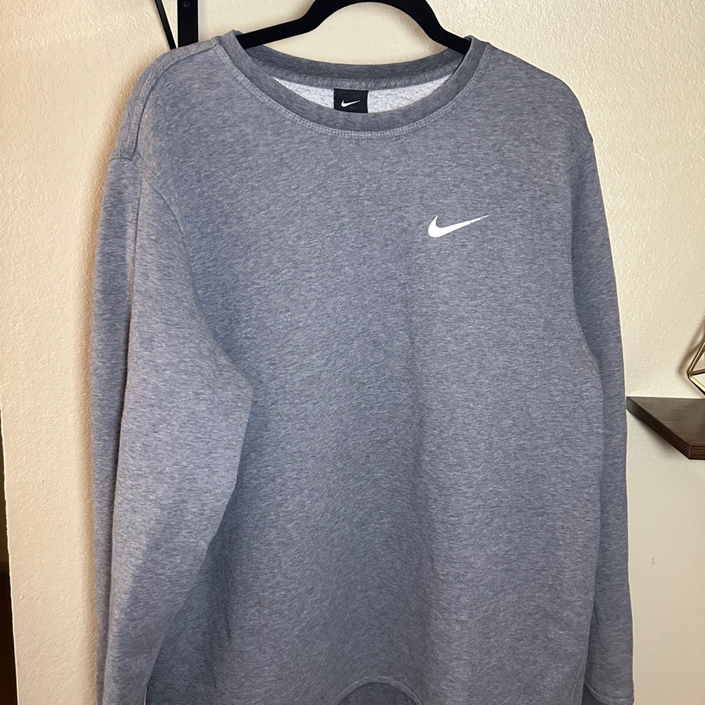 Nike Heather Gray Crewneck Sweatshirt